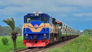 Railway gatekeepers warn strike over job regularization demand
