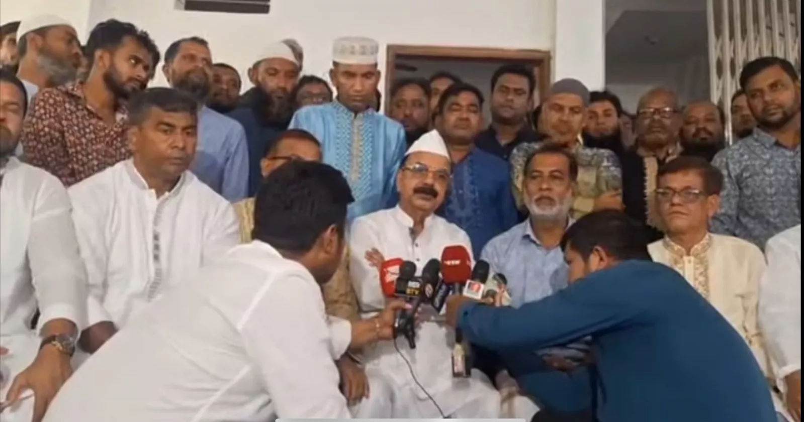 Election delay to invite more complications: Gayeshwar
